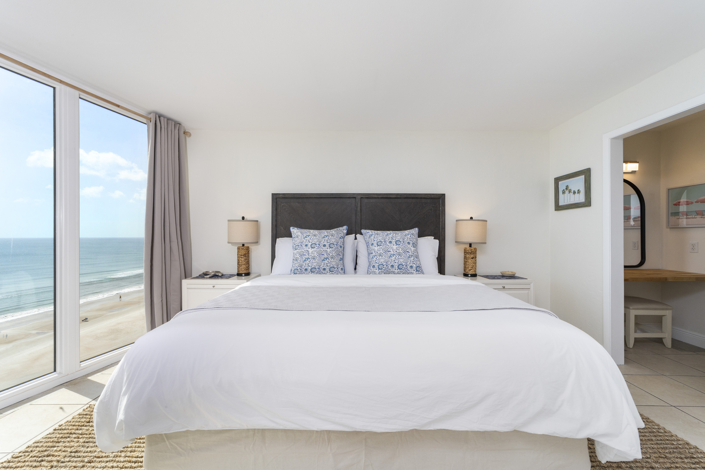 Photo 8 of ShoresClub805 oceanfront vacation rental in Daytona Beach Shores, Florida